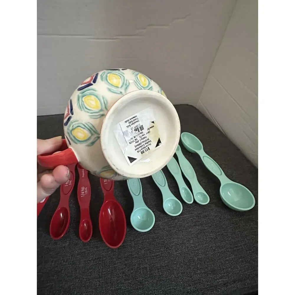 Kitchen Measuring Spoon Lot Betty Crocker Red Aqua Spoons Ceramic Mug Bundle